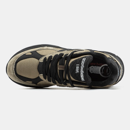 New Balance 990 Gore-Tex Termo Brown