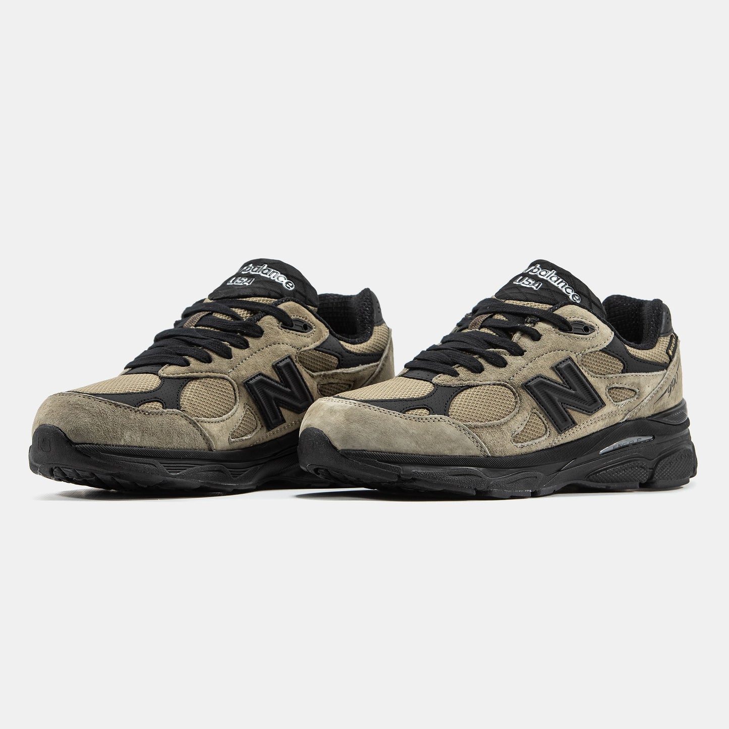New Balance 990 Gore-Tex Termo Brown