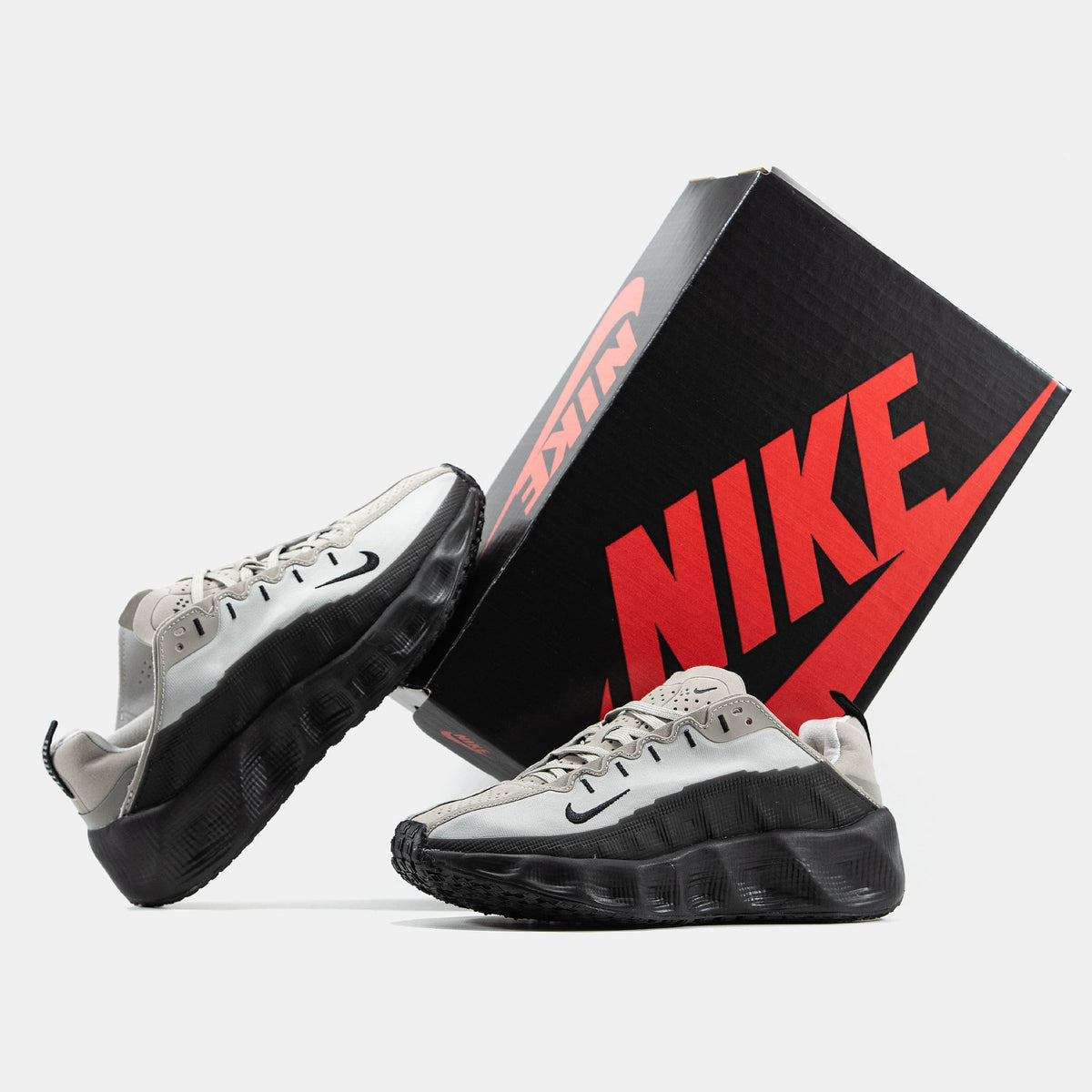 Nike Ava Rover Black Grey