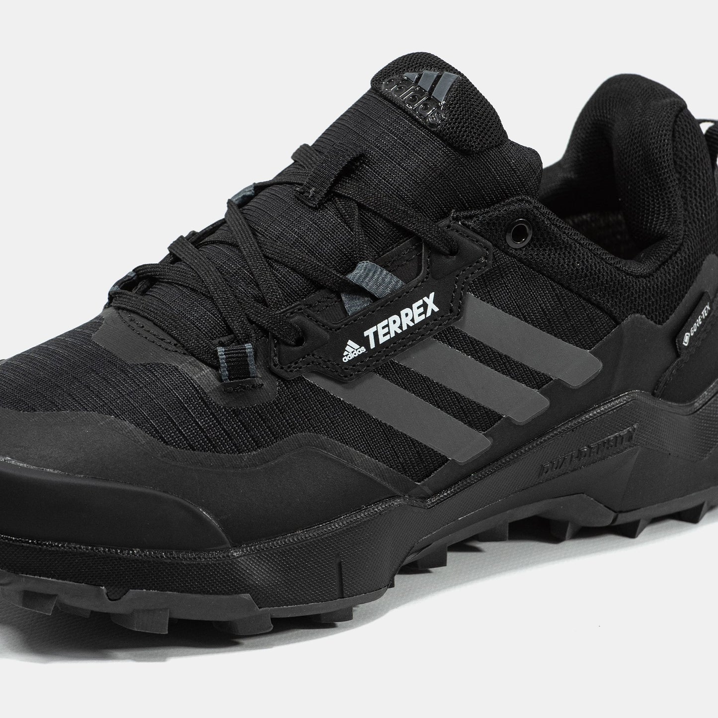 Adidas Terrex AX4 Gore-Tex Termo Black Grey