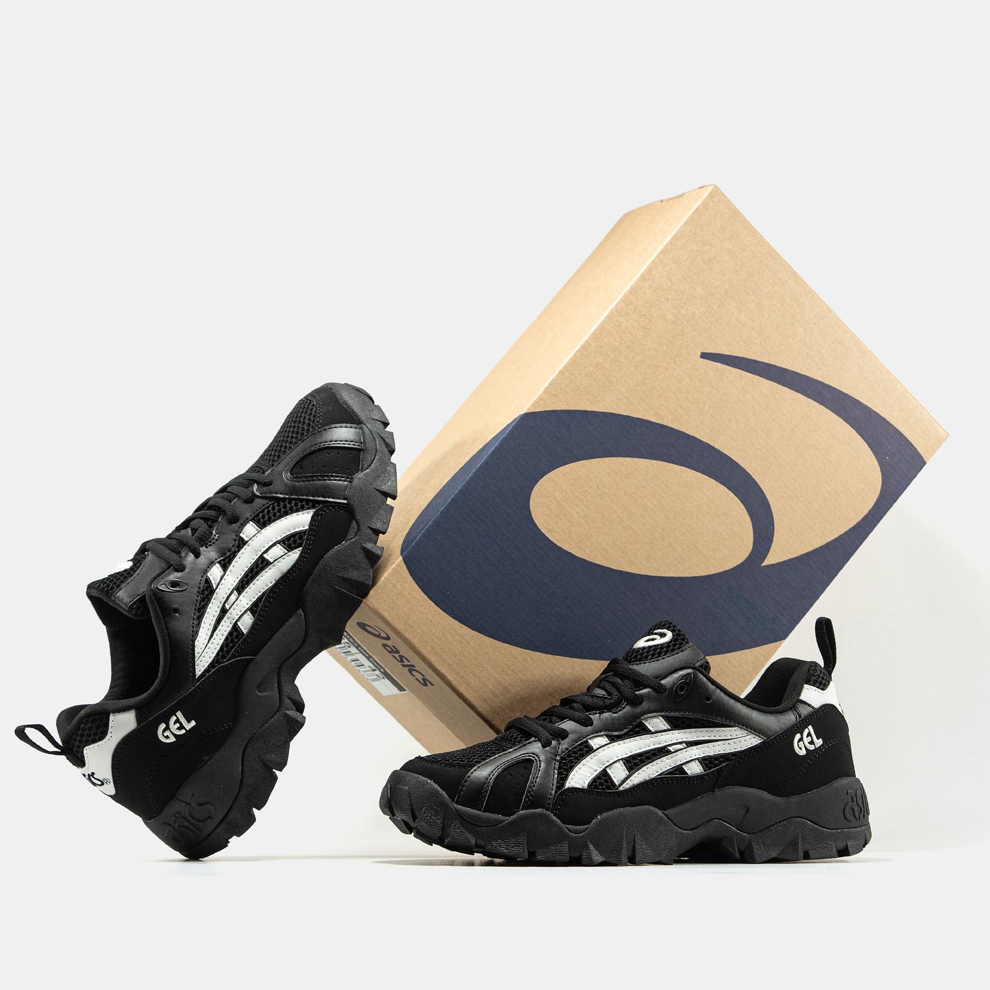 Asics Gel-Truck Black White
