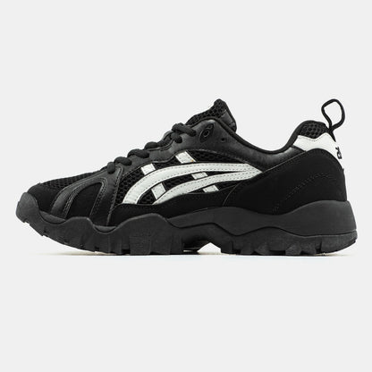 Asics Gel-Truck Black White