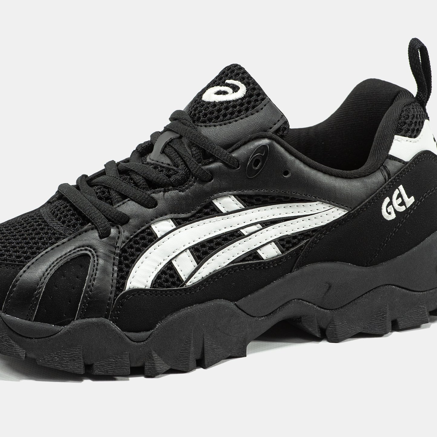 Asics Gel-Truck Black White