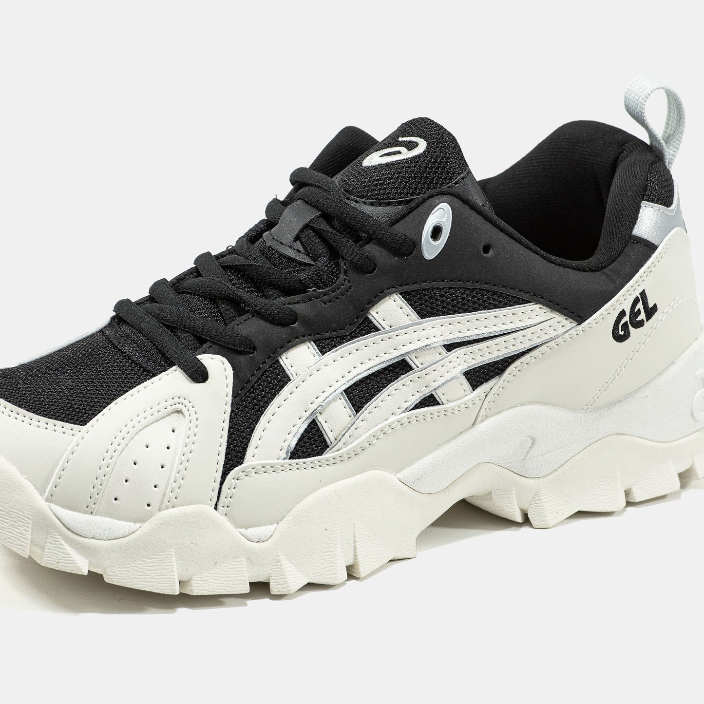 Asics Gel-Truck White Black