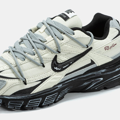 Nike Initiator Custom Beige