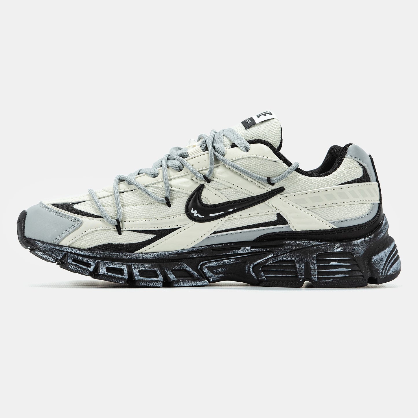 Nike Initiator Custom Beige