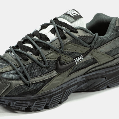 Nike Initiator Custom Olive