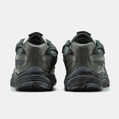 Nike Initiator Custom Olive