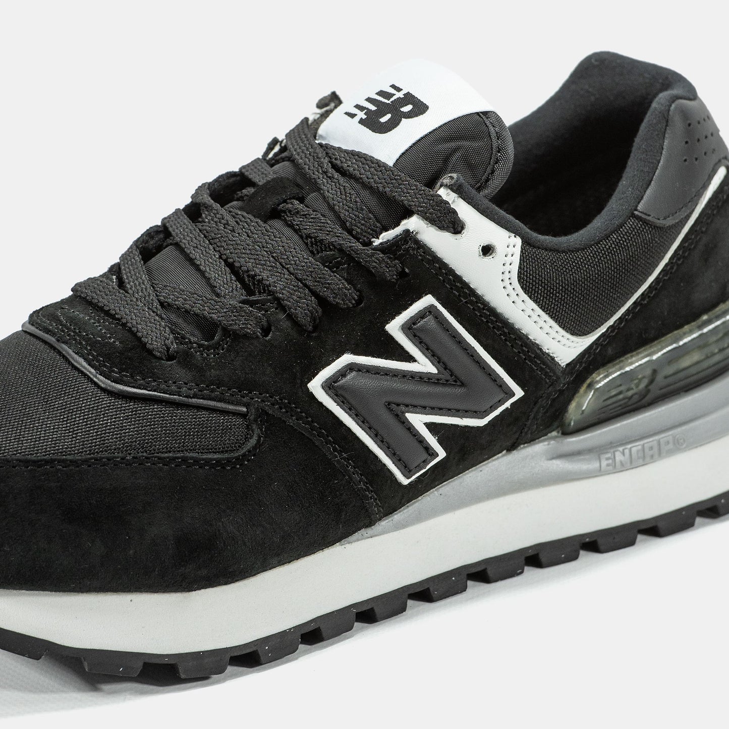 New Balance 574 Gore-Tex Termo Black White