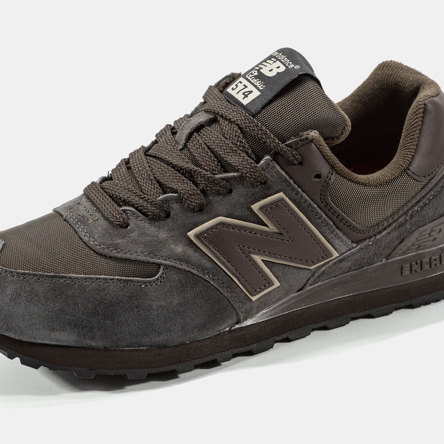 New Balance 574 Gore-Tex Termo Brown