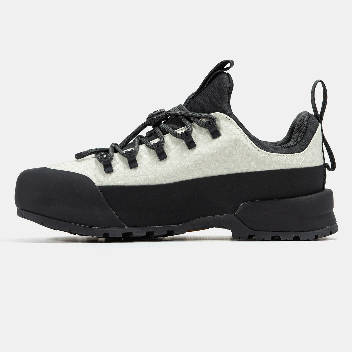 The North Face Glenclyffe Low Gore-Tex Black White