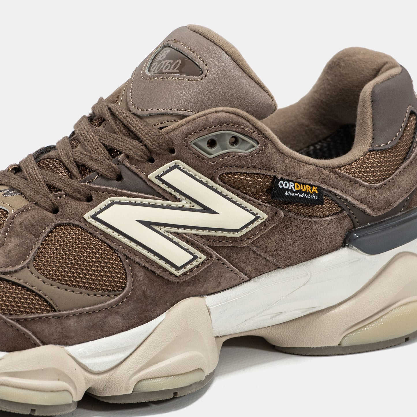 New Balance 9060 Cordura Termo Brown