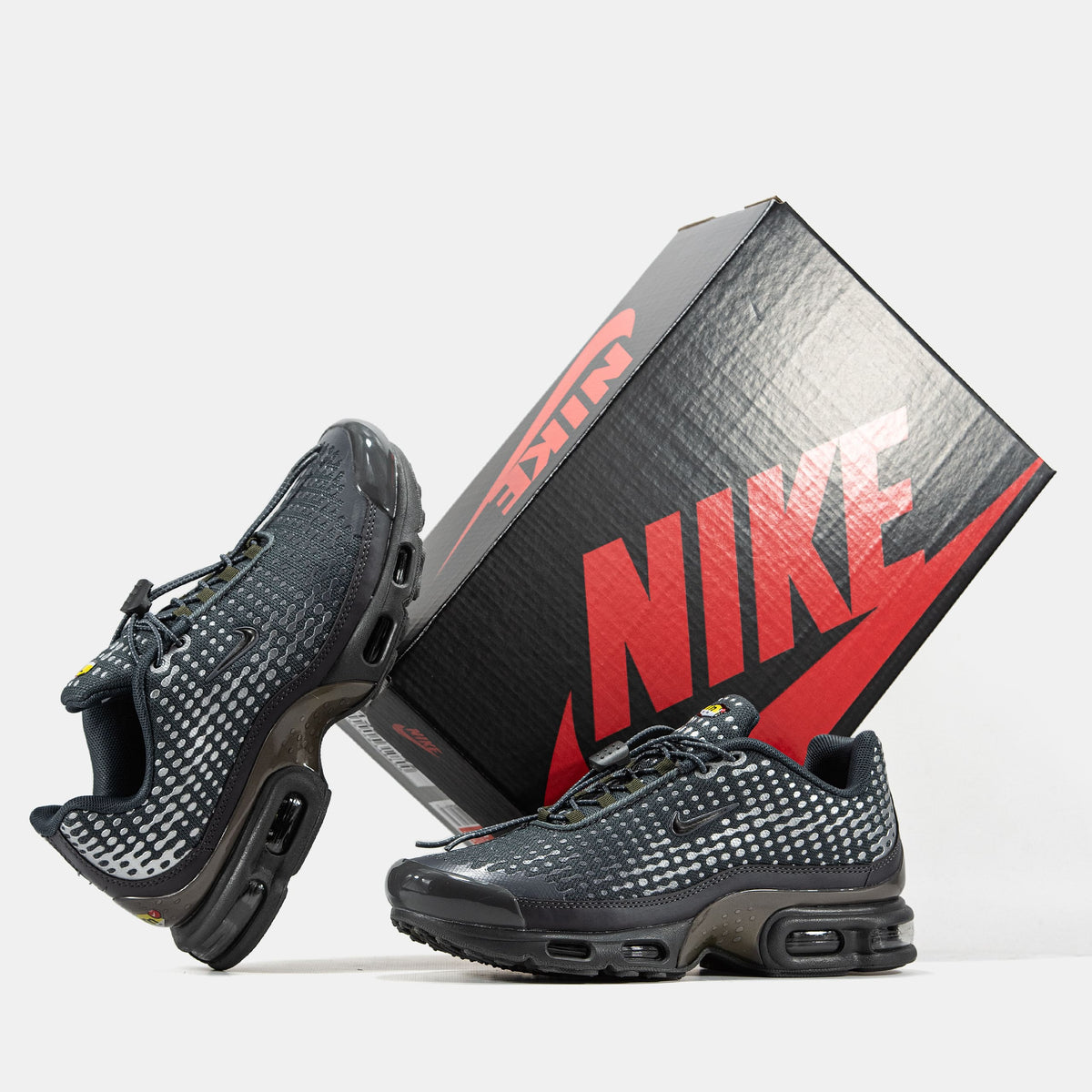 Nike Air Max Plus VII Grey