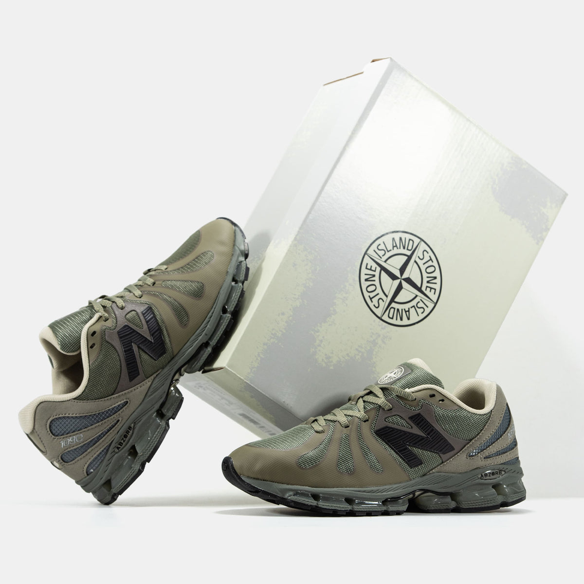 New Balance 1890 x Stone Island Olive