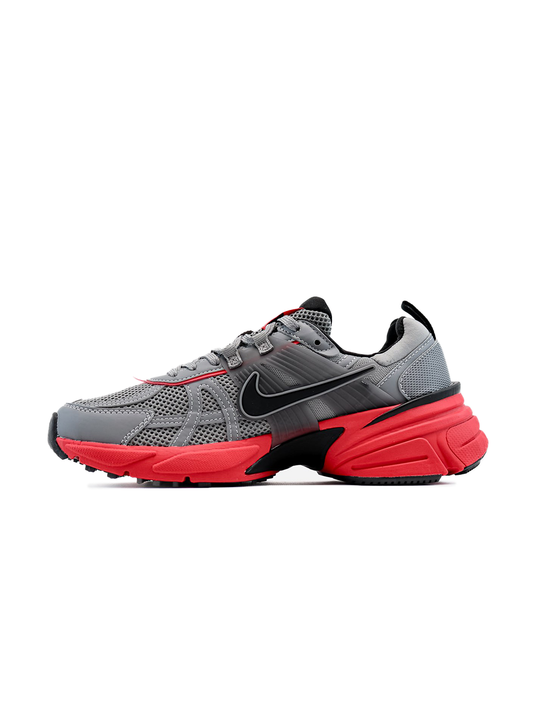 Nike Runtekk Red Graphite