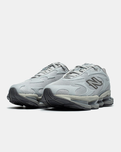New Balance 2000 Silver Metallic | U20005UW
