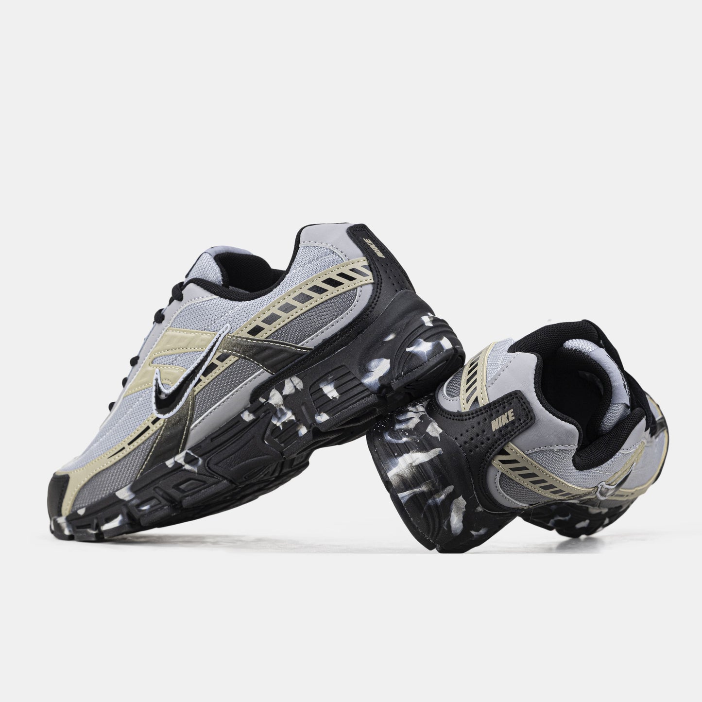 Nike Initiator Grey Black Custom