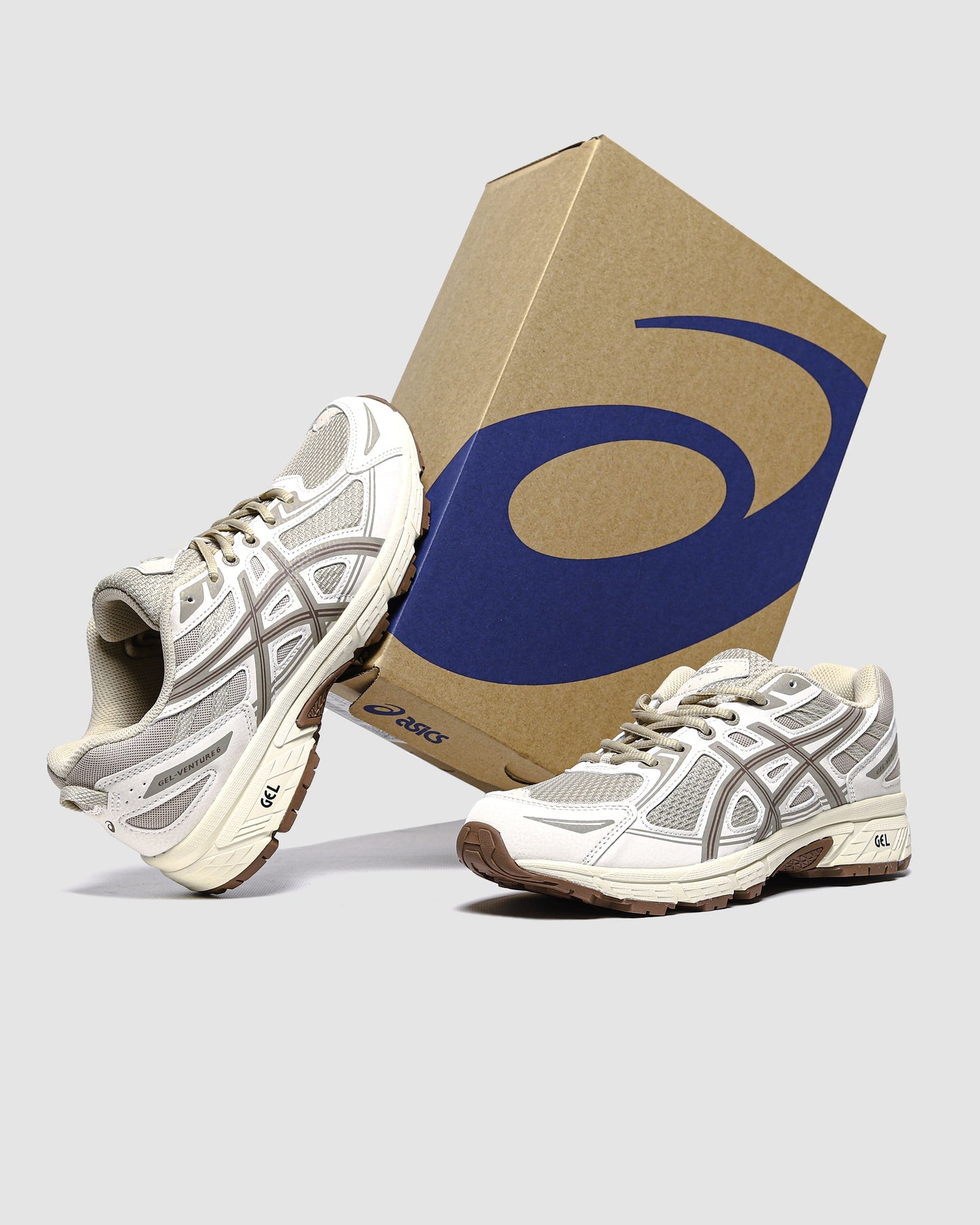 Asics Gel-Venture 6 Beige