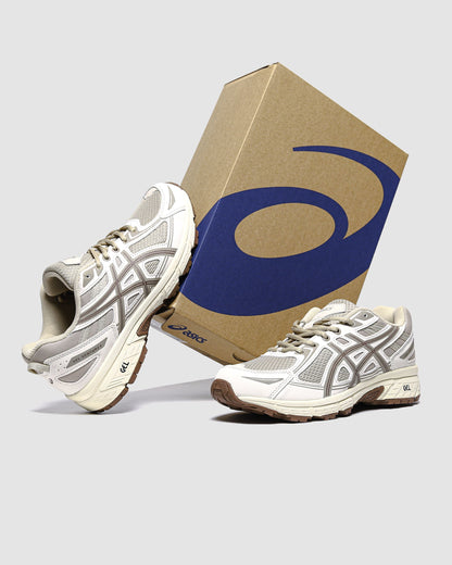 Asics Gel-Venture 6 Beige