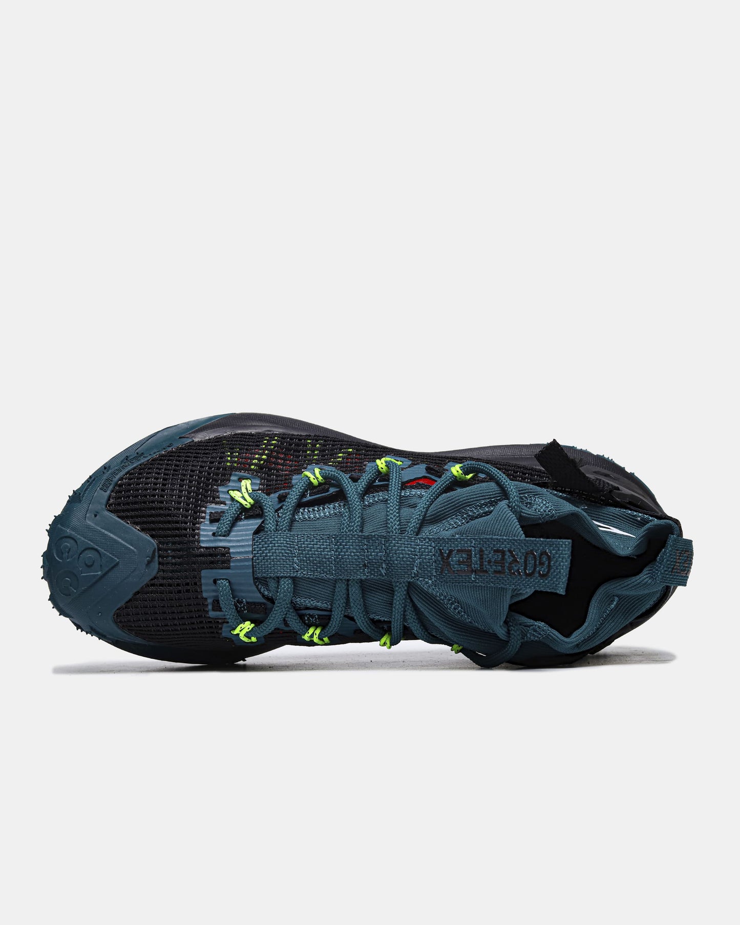 Nike ACG Mountain Fly High Gore-Tex Black Blue