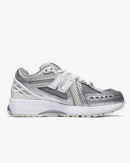 New Balance 1906R Silver