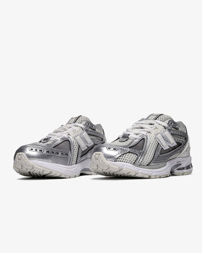 New Balance 1906R Silver