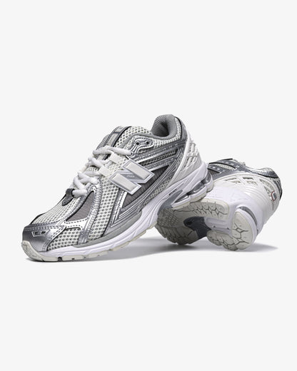 New Balance 1906R Silver