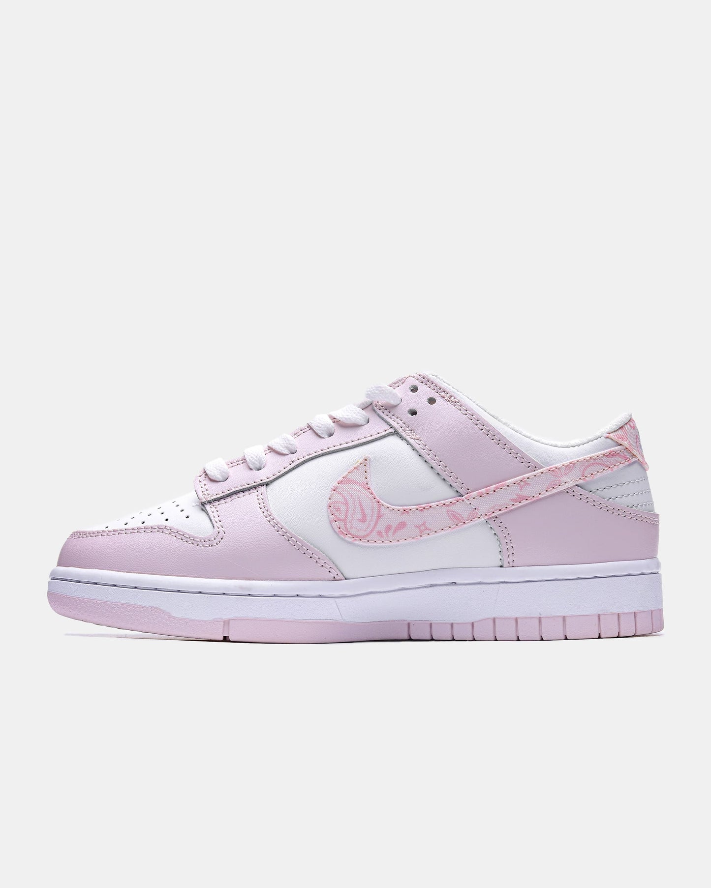 Nike SB Dunk Low Pink Paisley