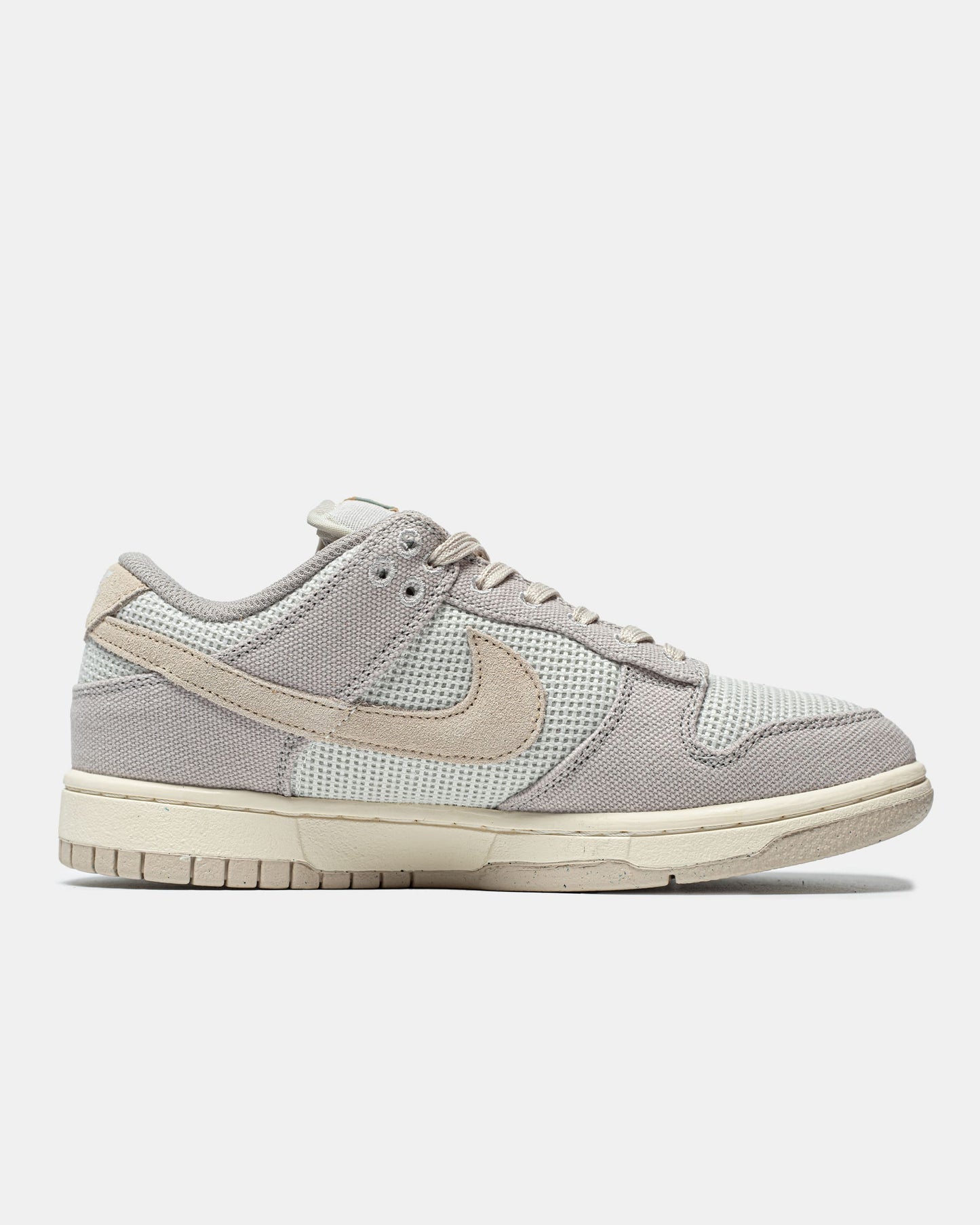 Nike SB Dunk Low Retro SE College Grey Light Bone