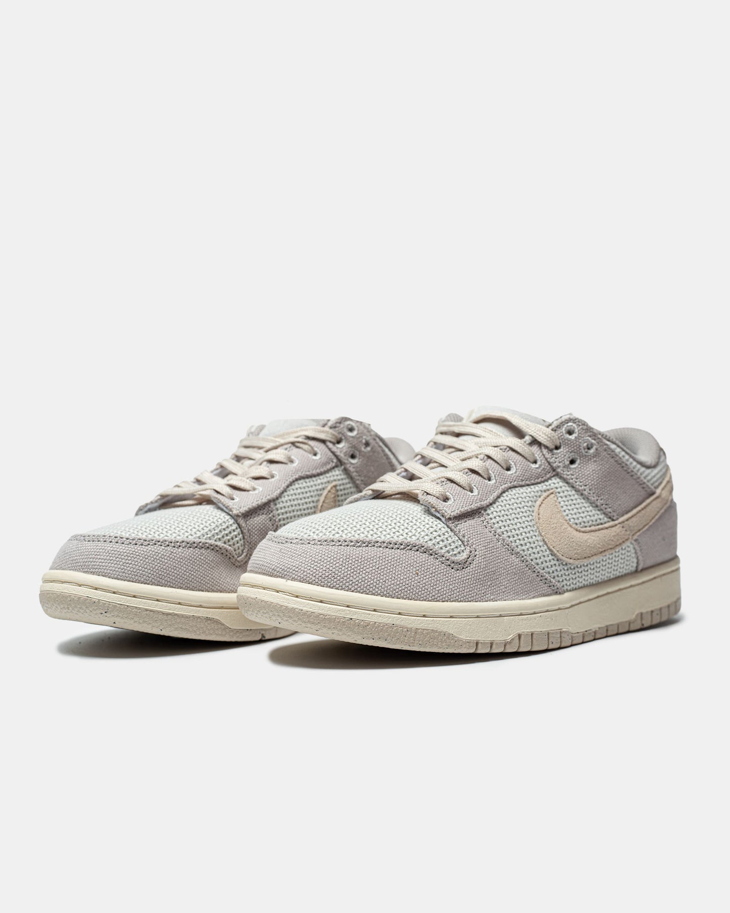 Nike SB Dunk Low Retro SE College Grey Light Bone