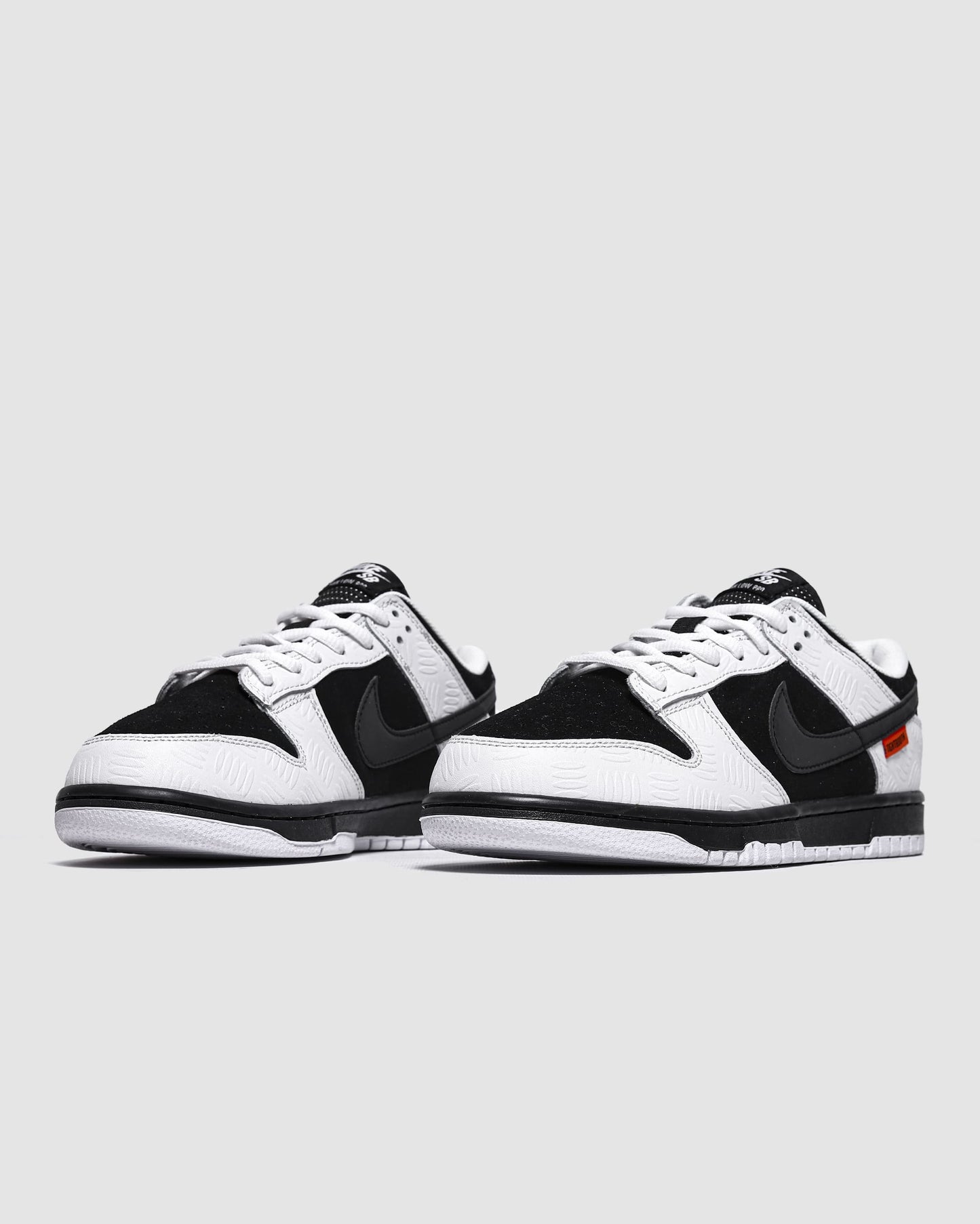 Nike SB Dunk x Tightbooth Dunk Low Pro Black White