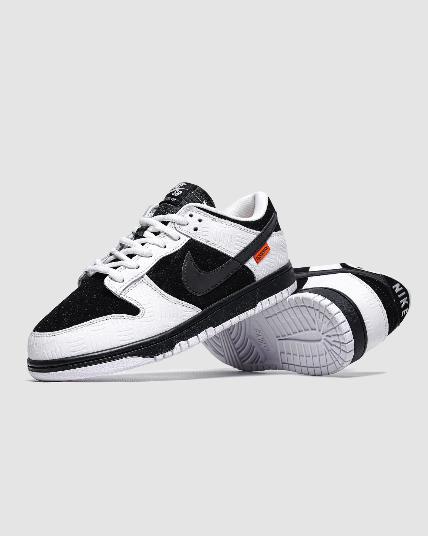 Nike SB Dunk x Tightbooth Dunk Low Pro Black White