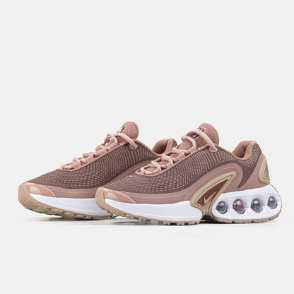 Nike Air Max DN Pink