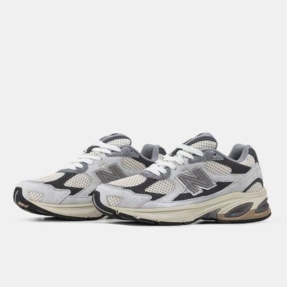 New Balance 2010 Beige