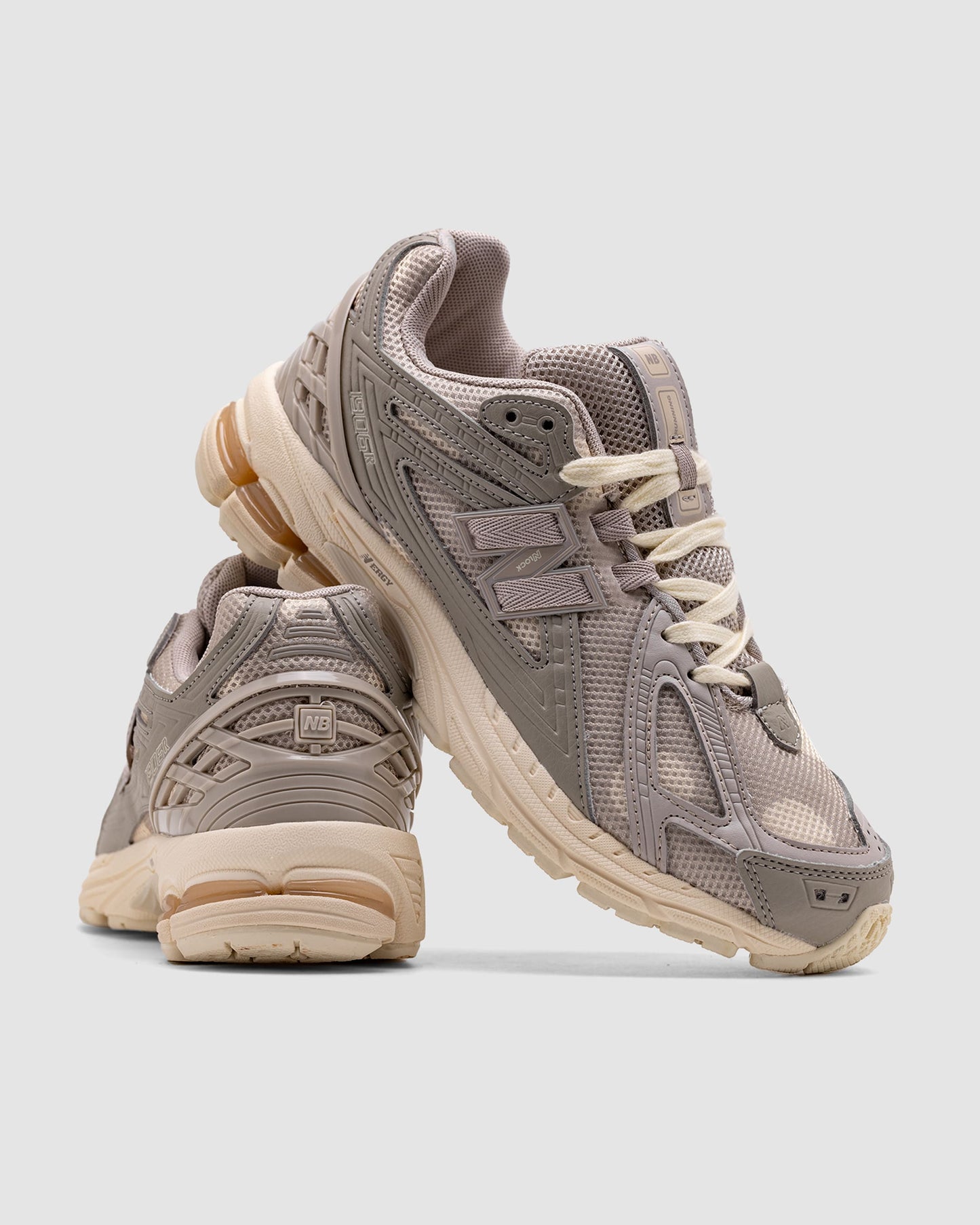 New Balance 1906R Moonrock Grey