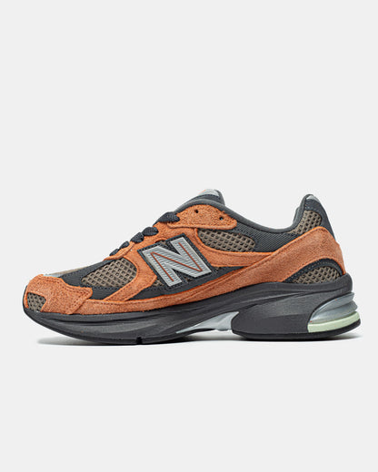 New Balance 2010 Brown