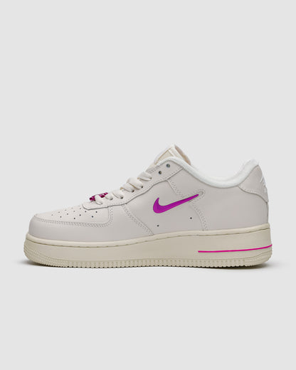 Nike Air Force 1’07SE Coconut Mink / Playful Pink