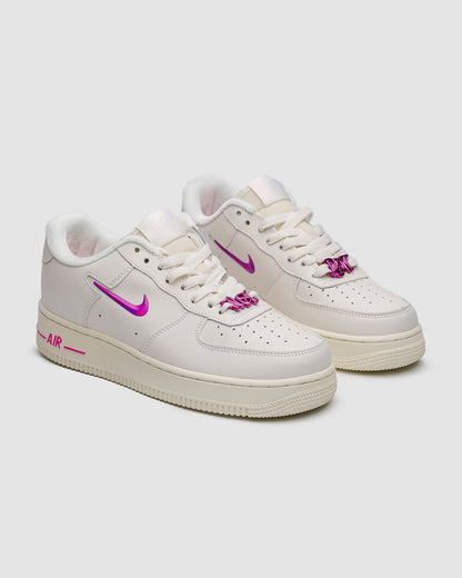 Nike Air Force 1’07SE Coconut Mink / Playful Pink