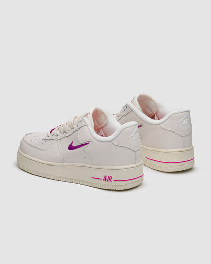 Nike Air Force 1’07SE Coconut Mink / Playful Pink