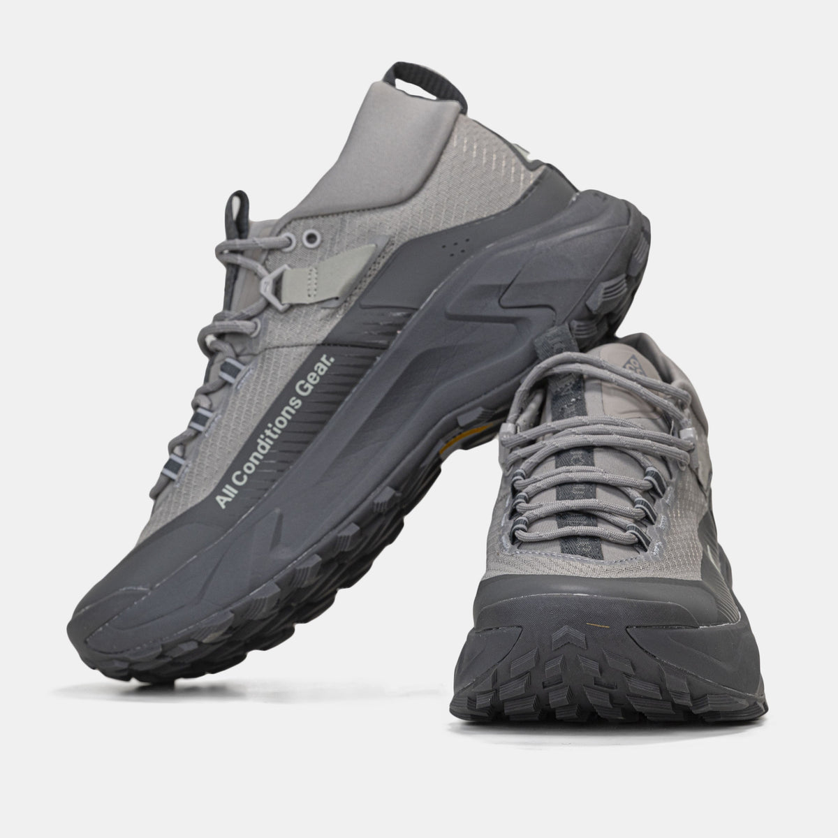Nike ACG Zegama Vibram Gray