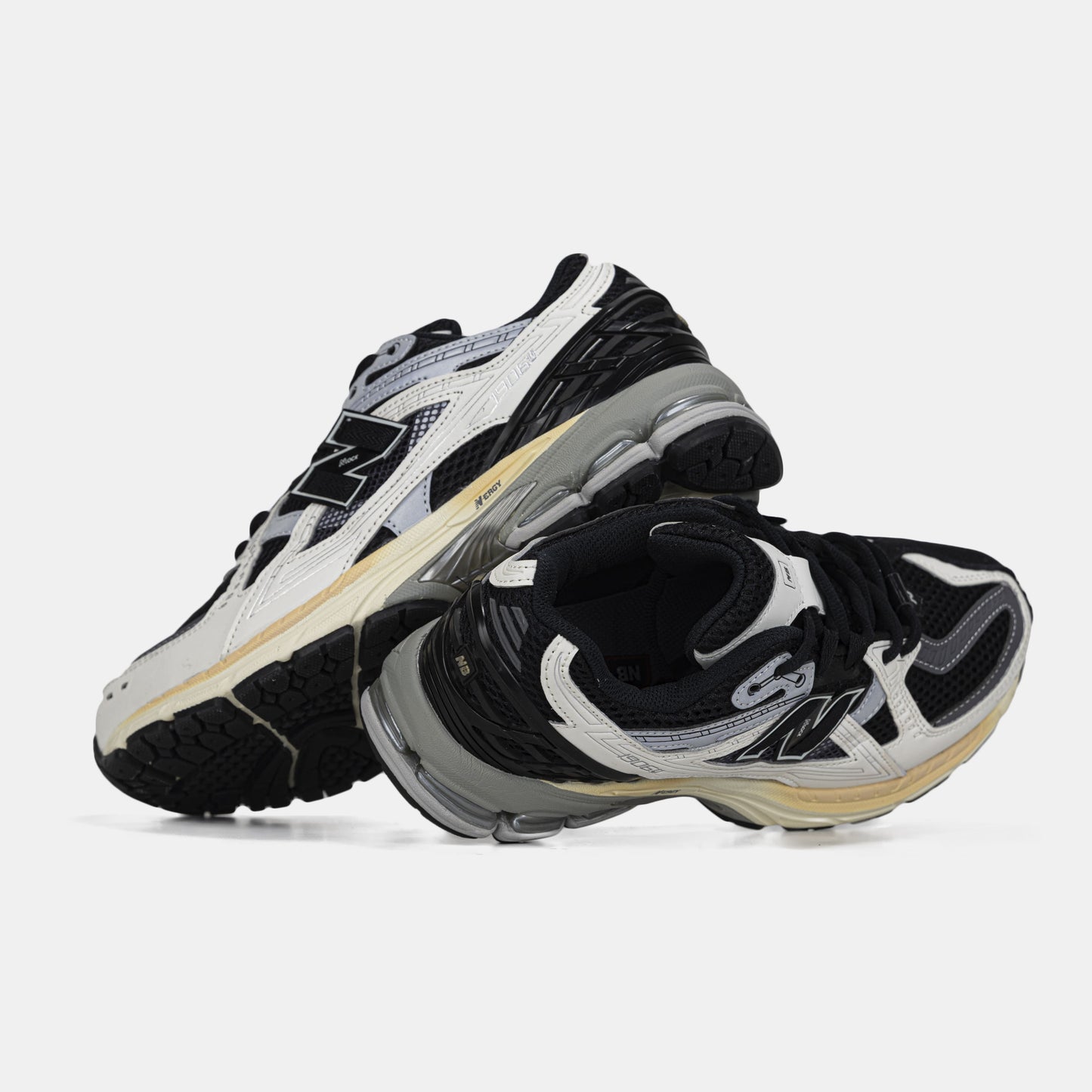 New Balance 1906U Black White Grey