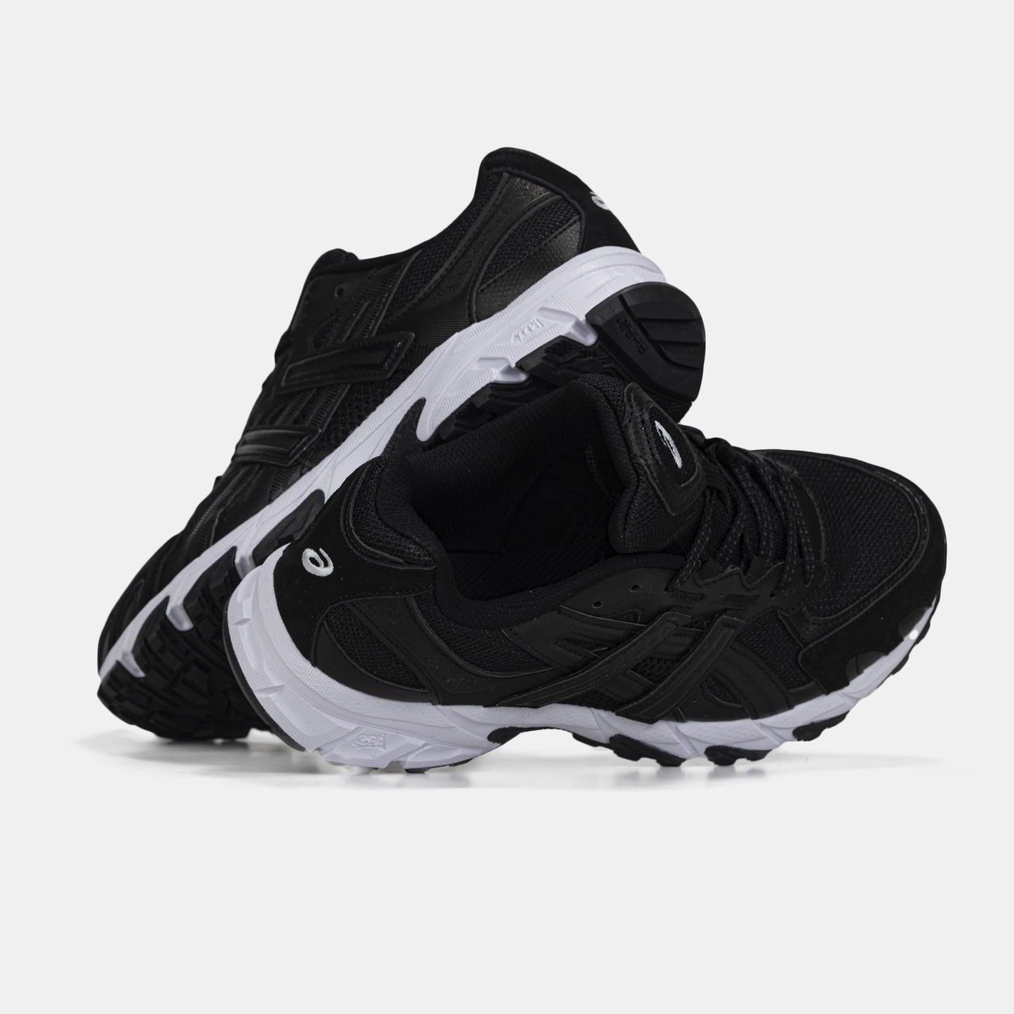 Asics Gel-Sonoma TR62 Black White