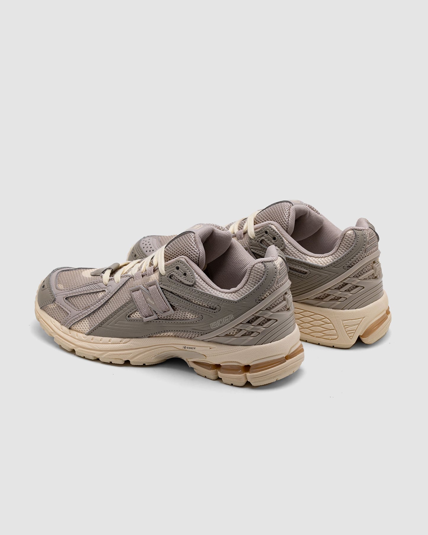 New Balance 1906R Moonrock Grey