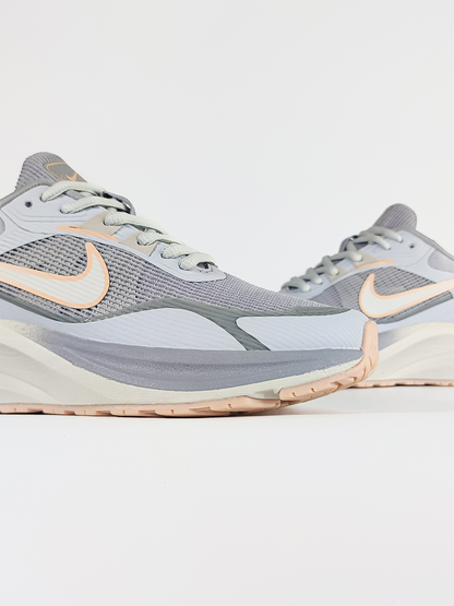 Nike Zoom Inferno 3 Light Gray