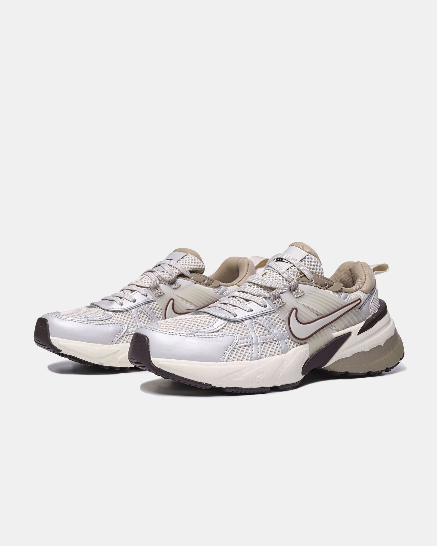 Nike V2K Runtekk Light Orewood Brown