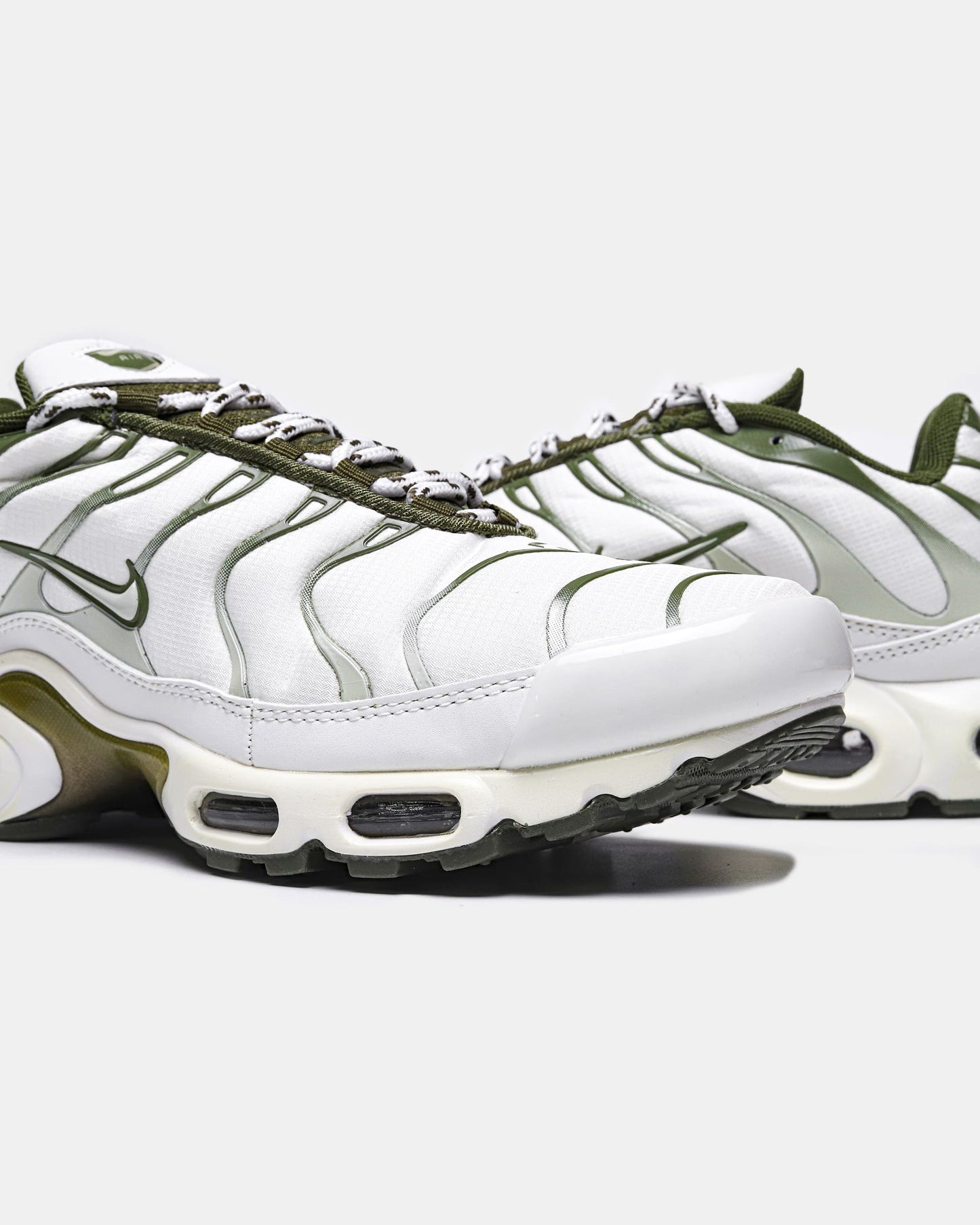 Nike Air Max Tn Plus Light Bone Olive