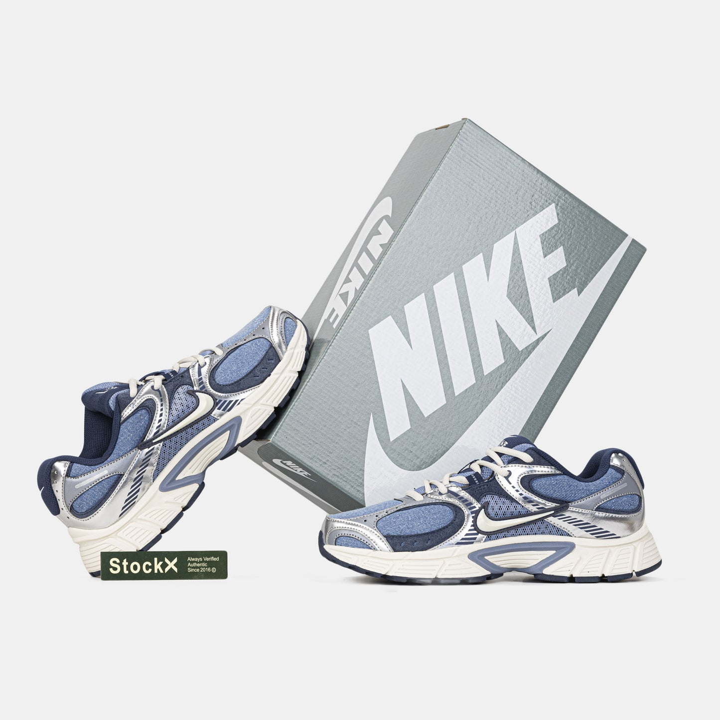 Nike V5 RNR SE Smokey Blue Denim