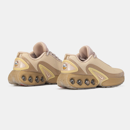 Nike Air Max DN Isa Beige