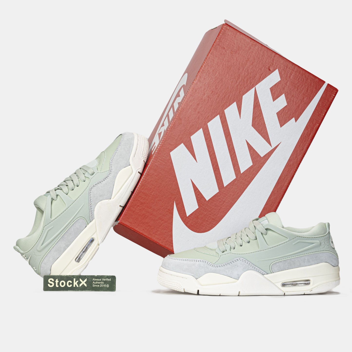 Nike Air Jordan 4 RM Seafoam