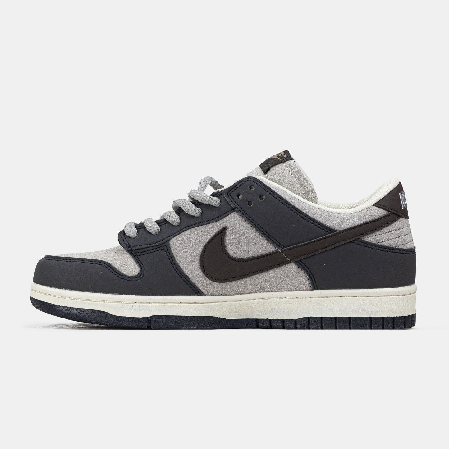 Nike SB Dunk Low Otomo Katsuhiro Beige Brown